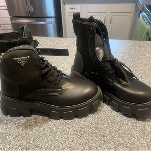 Nice boot for winter fashion